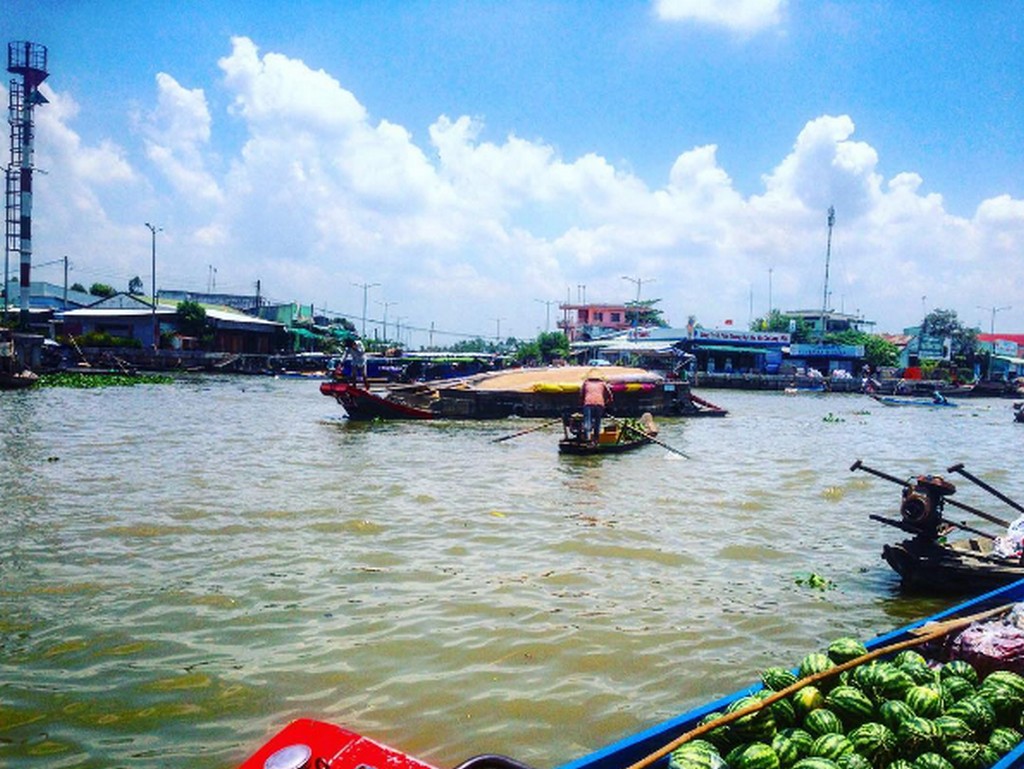 nga nam floating market soc trang mekong delta destinations