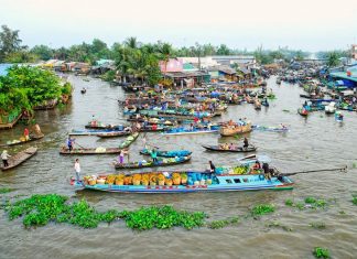 nga nam floating market soc trang mekong delta destinations