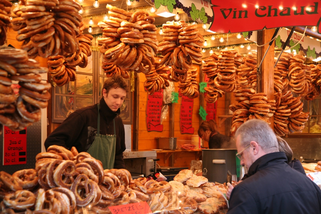 food-enjoy-warm-winter-in-western