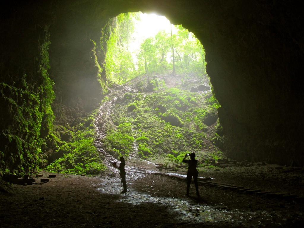 jomblang cave
