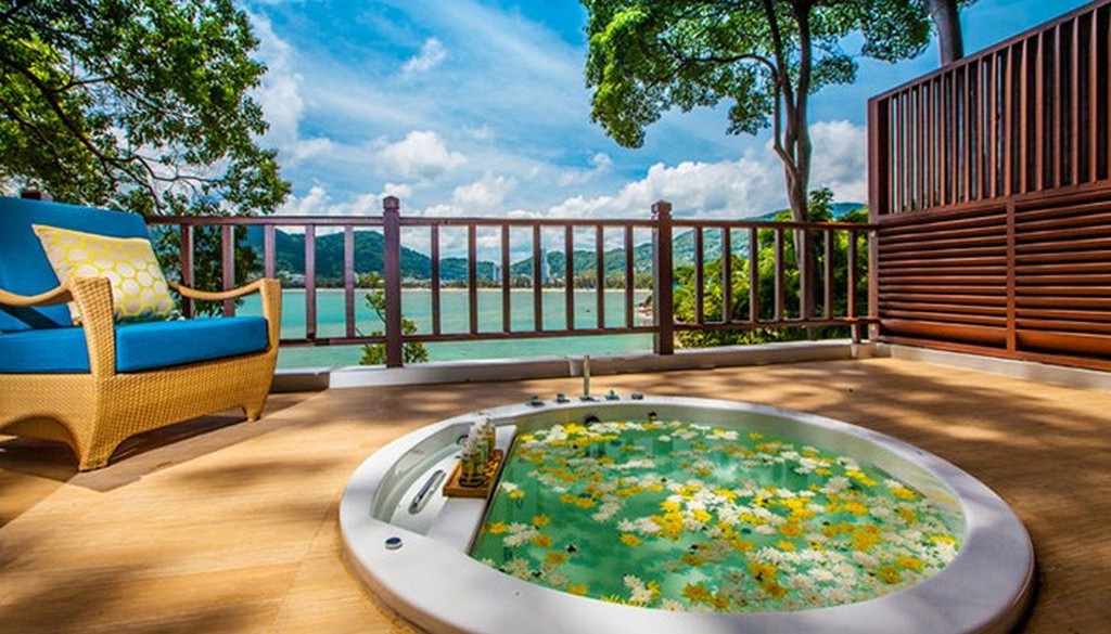 spa and massage phuket activities
