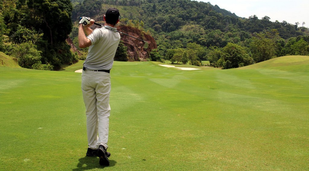 play golf thailand activities phuket