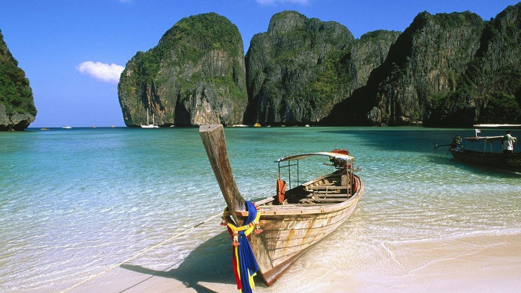 phi-phi-island-attractions-tip-to-save-budget-for-phuket-trip