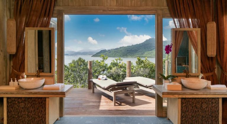 booking-resort-ka-lam-retreat-ninh-van-bay-the-5-star-resort-in-nha-trang-vietnam-1