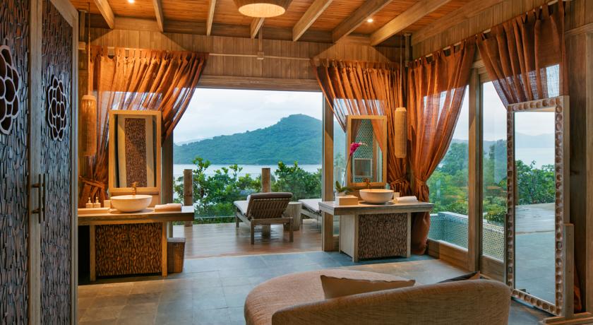 booking-resort-ka-lam-retreat-ninh-van-bay-the-5-star-resort-in-nha-trang-vietnam-1