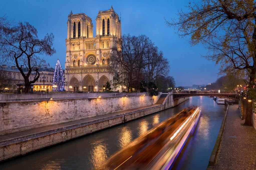 notre-dame-paris-winter-4