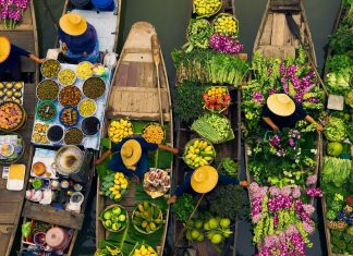 khlong lat mayom Floating Market