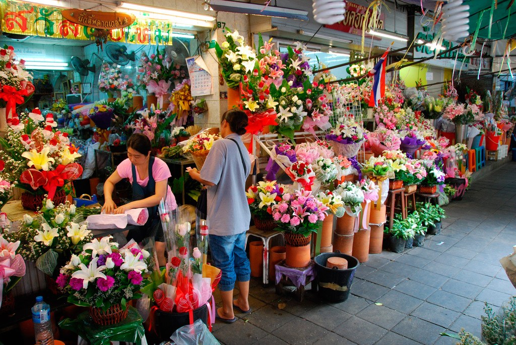 pak-khlong-market-flower-market-free-experience-when-traveling-to-bangkok3