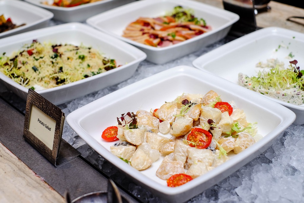 best buffet restaurants in Singapore melt-cafe-singapore-buffets-best-buffet-restaurants-in-singapore1