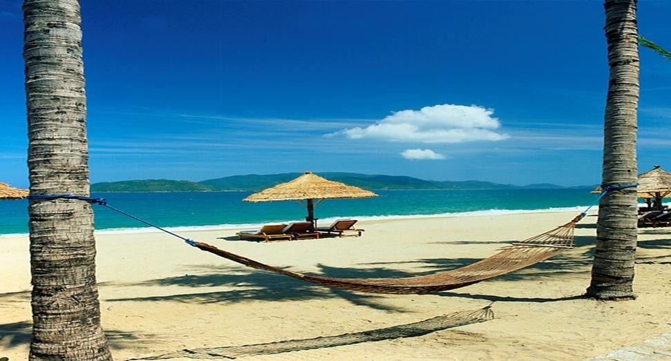 Bai duong-beach-Nha-Trang-Beach-beautiful-beaches-and-island-nha-trang1