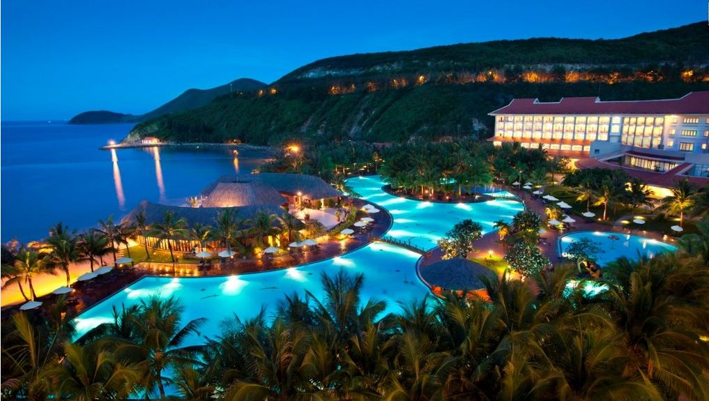 Hon tre-Nha-Trang-Beach-beautiful-beaches-and-island-nha-trang2