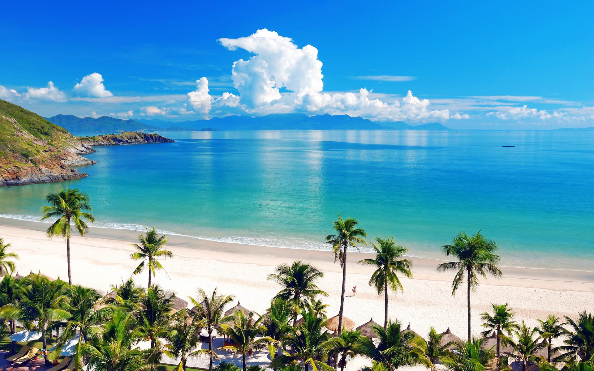 Nha-Trang-Beach-beautiful-beaches-and-island-nha-trang
