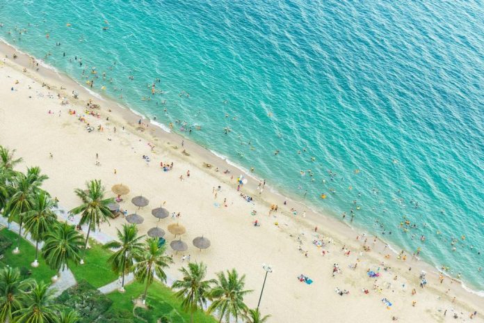 Nha-Trang-Beach-beautiful-beaches-and-island-nha-trang2 Nha-Trang-Beach-beautiful-beaches-and-island-nha-trang2