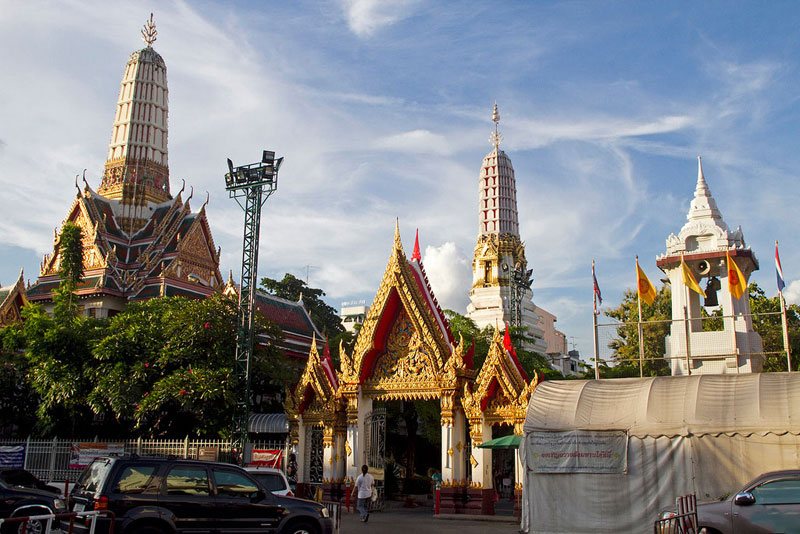 Wat Chakrawat- best bustling place in Chinatown - Bangkok1
