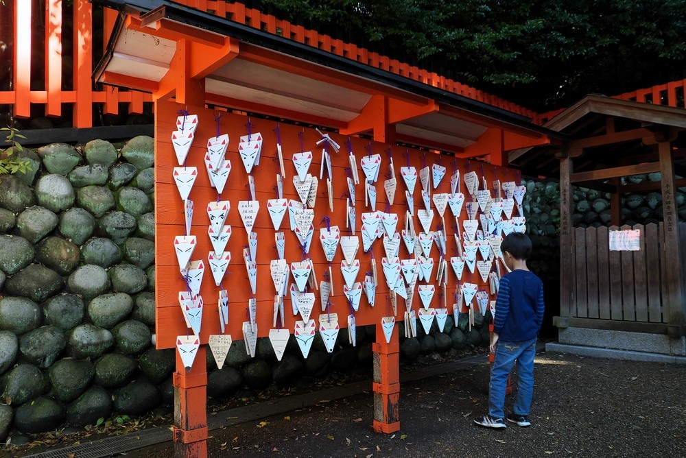 Fushimi Inari Shrine - One of most famous shrine in Japan (15)