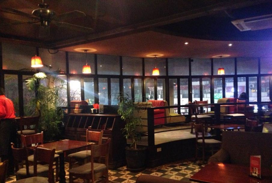 1 highlands coffee hoan kiem hanoi (12)