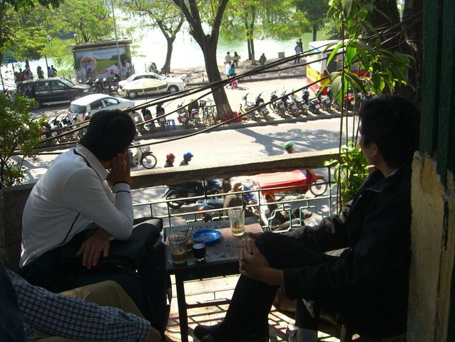 Dinh cafe dinh tien hoang hoan kiem lake hanoi egg cafe hanoi (1)