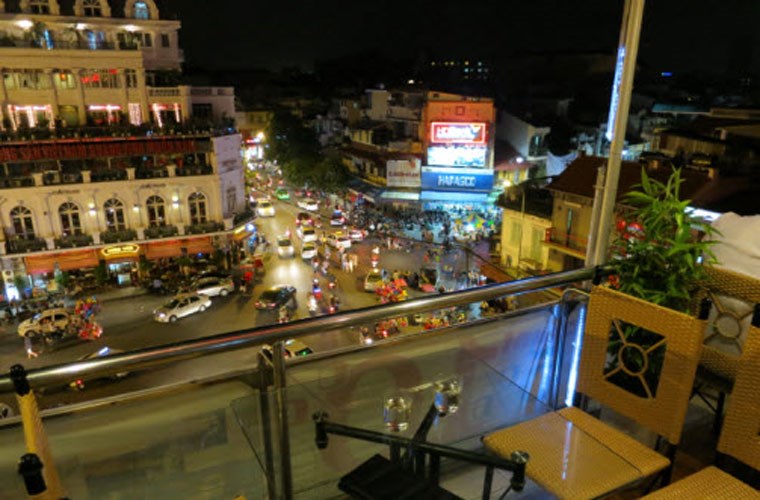 highlands coffee hoan kiem hanoi (1)