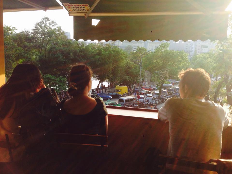 sketch coffee cafe hanoi hoan kiem lake (3)