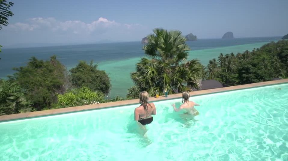 koh ngai island trang thailand review guide accommodation weather how to get (13)