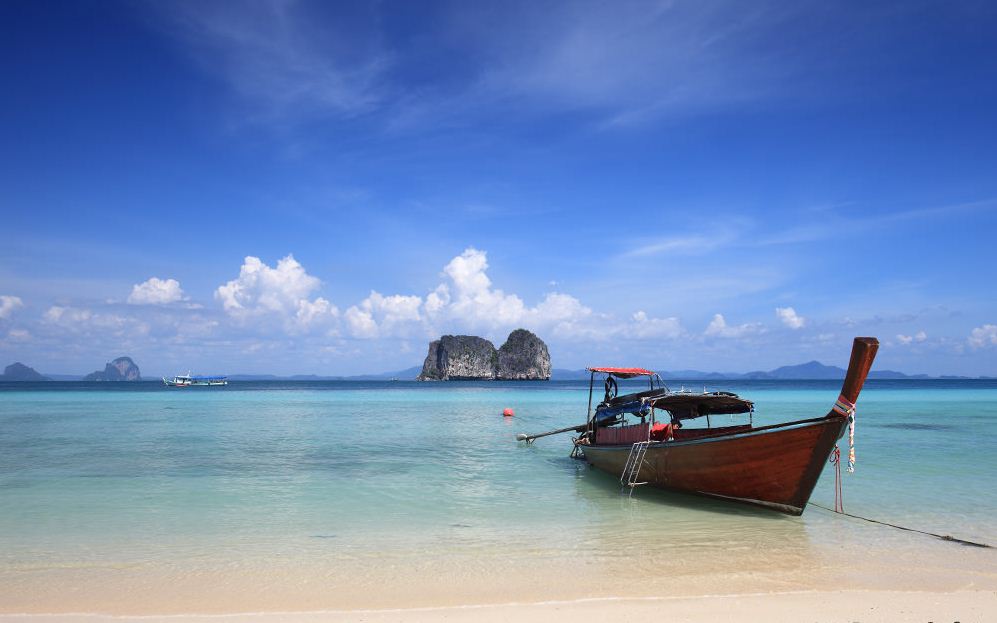 koh ngai island trang thailand review guide accommodation weather how to get (1)