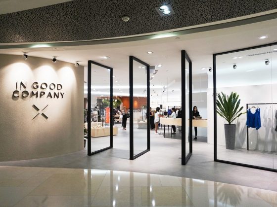 singapore shopphing mall ion orchard
