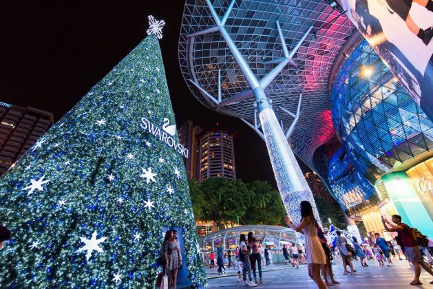singapore shopphing mall ion orchard