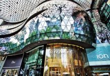 Top shopping places in Singapore — 8 good, cheap & best places to shop in Singapore singapore shopphing mall ion orchard