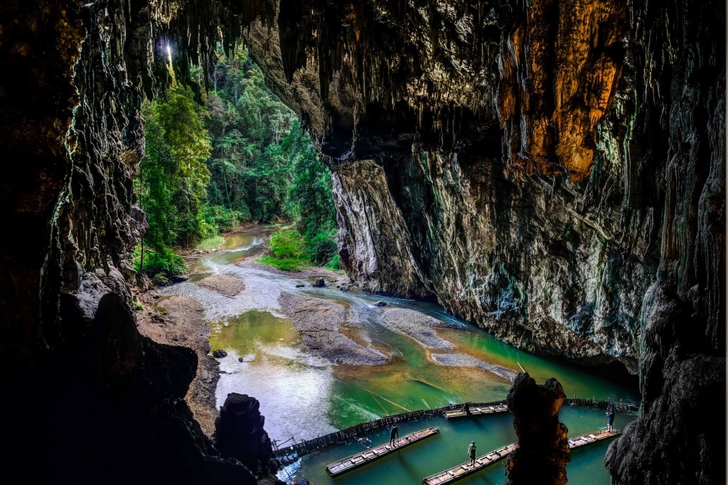 tham-lod-cave-paithailand-best places-to-explore-pai-thailand