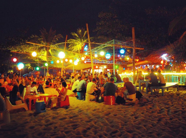 rorys beach bar phu quoc (12)