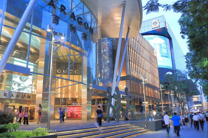 1tourist tax free singapore