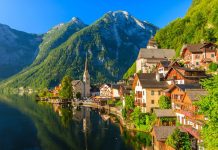 Hallstatt travel blog — Visiting a sleepy village on the smoky Alps hallstatt travel blog what to do in hallstatt photos picture trip guide (1)