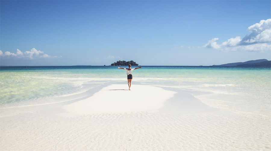 4k beach koh rong island cambodia 2