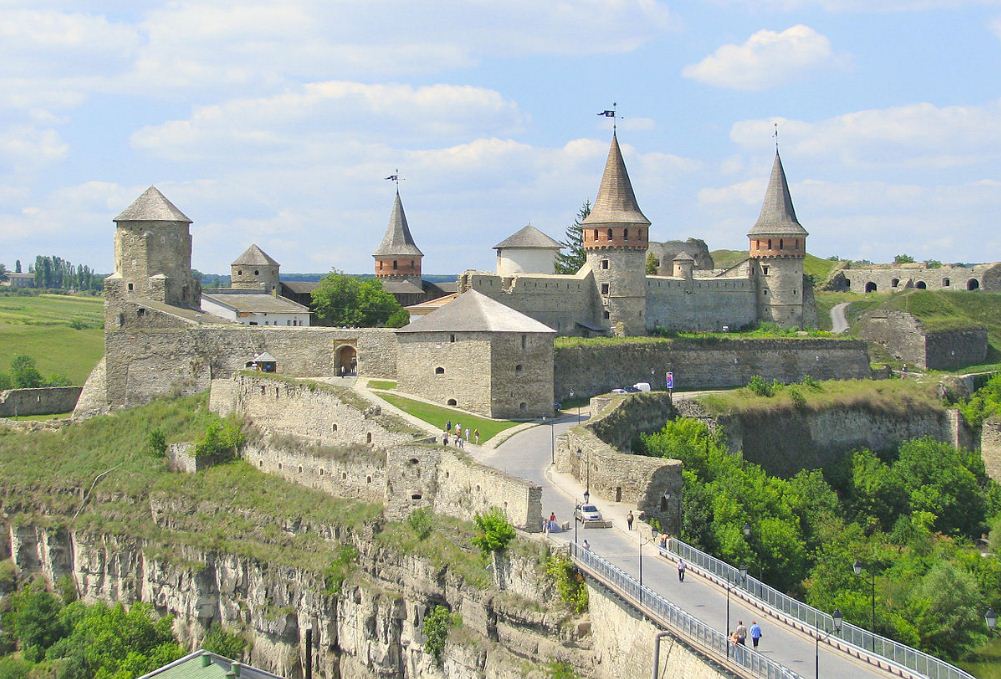 kamianets-podilskyi castle
