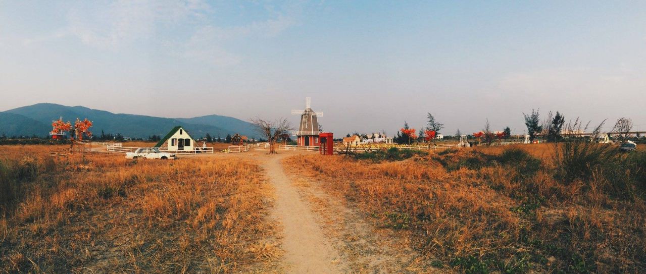 1Thuan Phuoc Field European film studio (1)