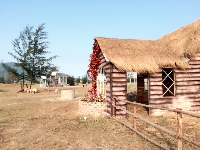 Thuan Phuoc Field European film studio (3)