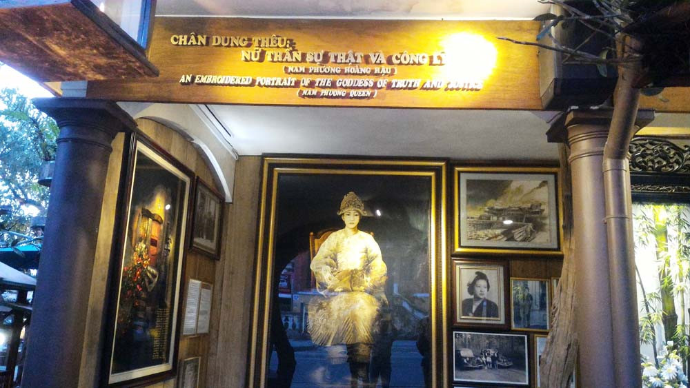 XQ Co Do Gallery places to visit in Hue Viet nam