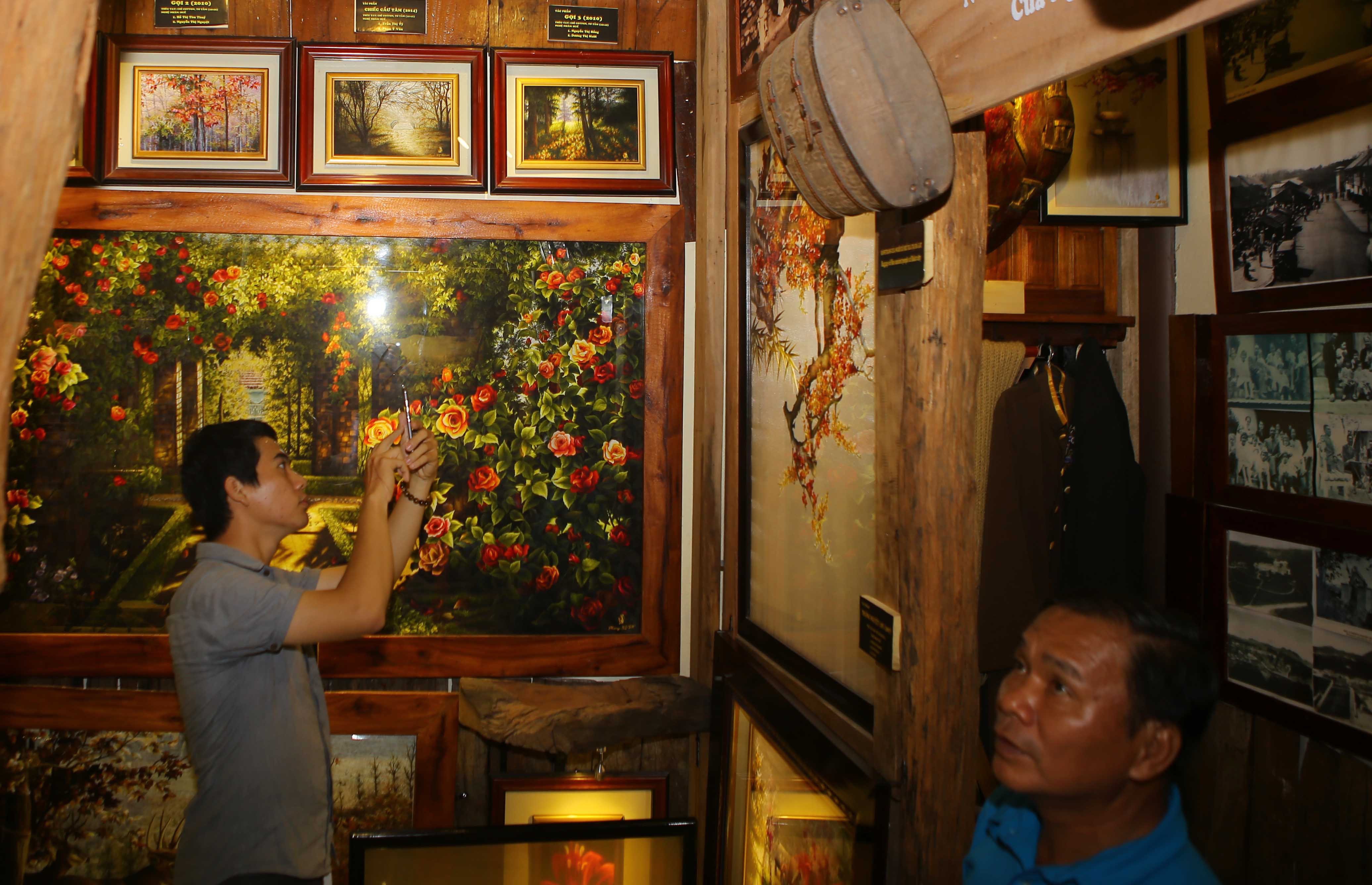 XQ Co Do Gallery places to visit in Hue Viet nam
