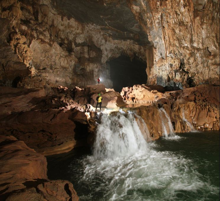 Tu Lan Caves System (10)