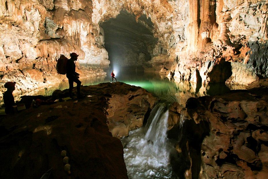 Tu Lan Caves System