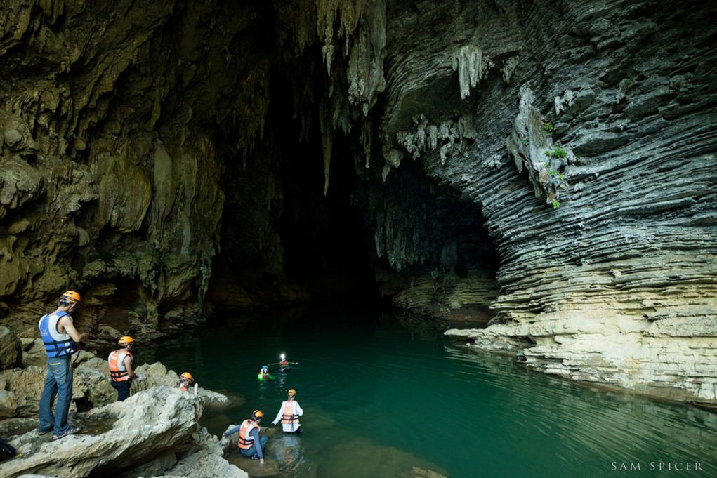 Tu Lan Caves System (6)