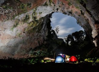 camping in son doong cave