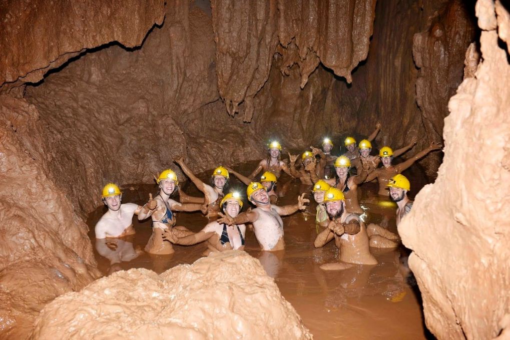 Experince mud bath in the Dark Cave
