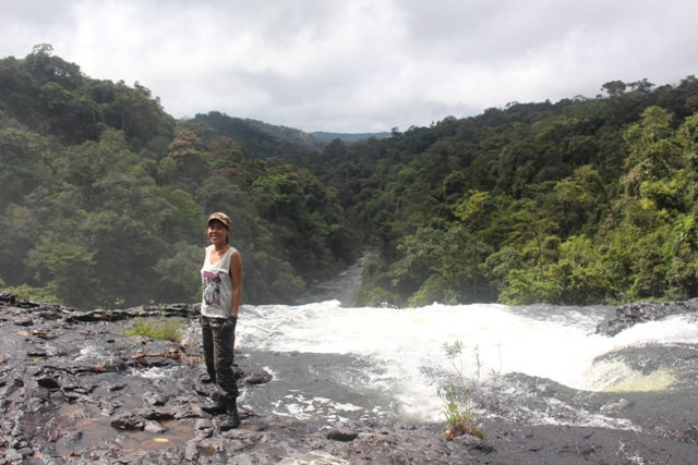 Hang En Waterfall K50 Waterfall kon chu rang gia lai vietnam (1)