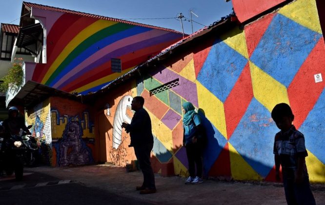 Kampung Pelangi -Rainbow Village in Indonesia (9)