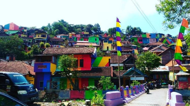 kampung pelangi indonesia (1)