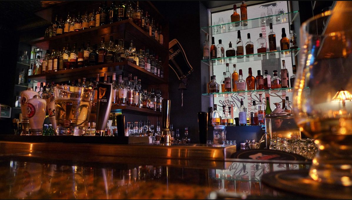 whiskey montreal bar 22