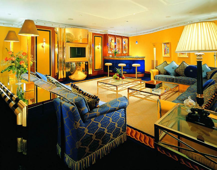 Burj-Al-Arab room