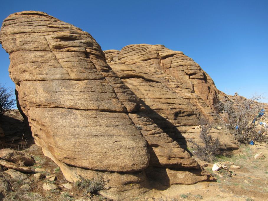 gobi desert stones 24