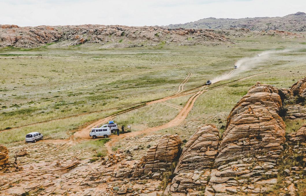 jeep gobi desert mongoglia 2